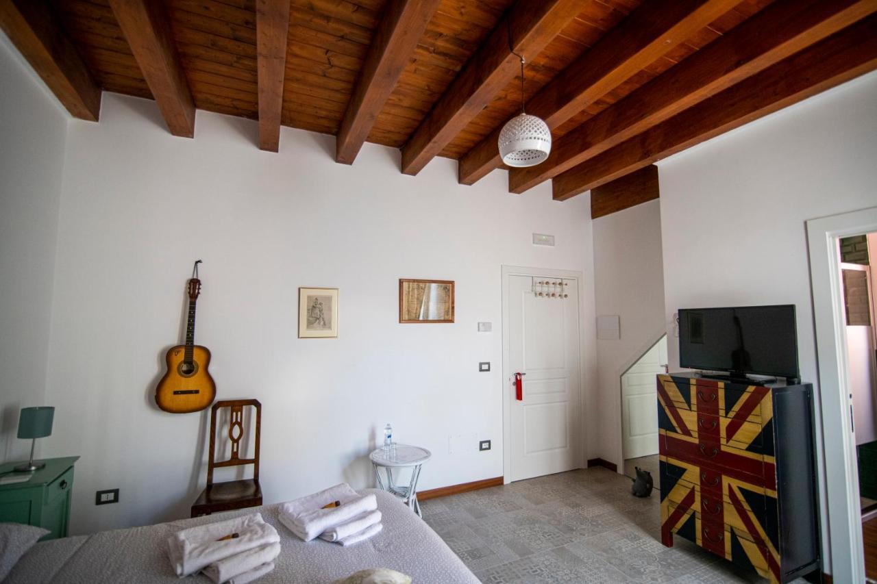 Redmood Guesthouse Barletta Exterior foto