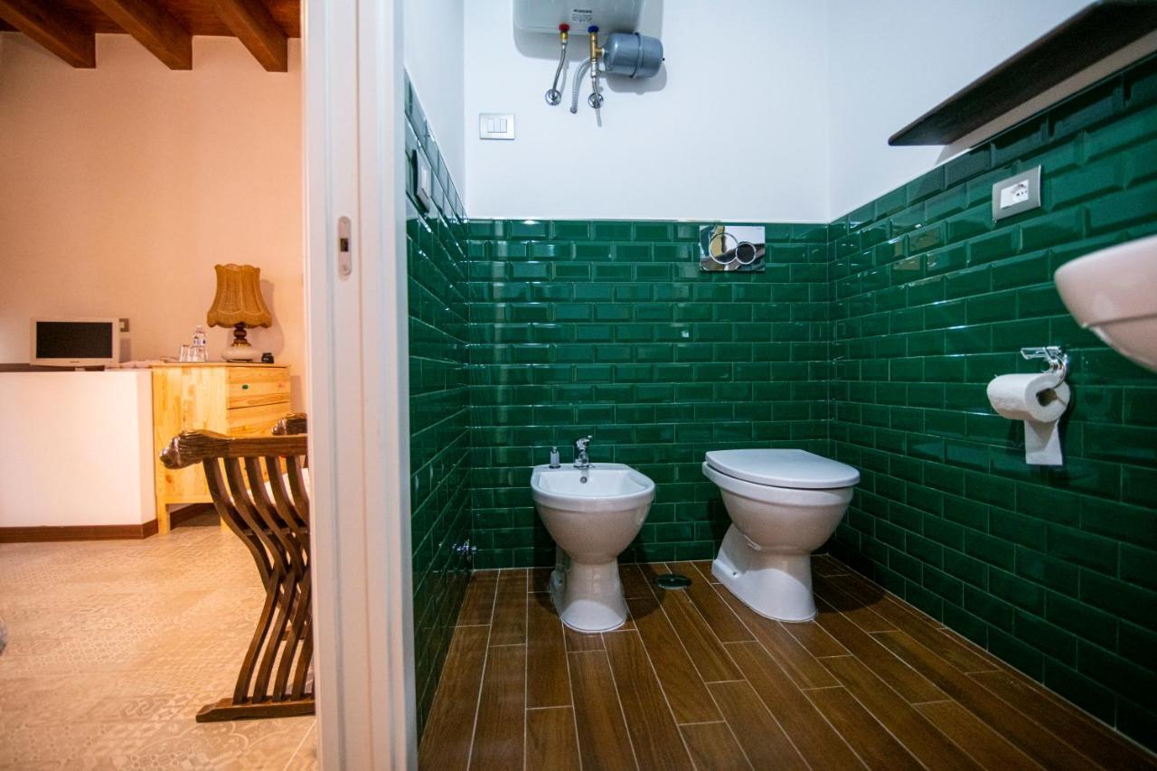 Redmood Guesthouse Barletta Exterior foto